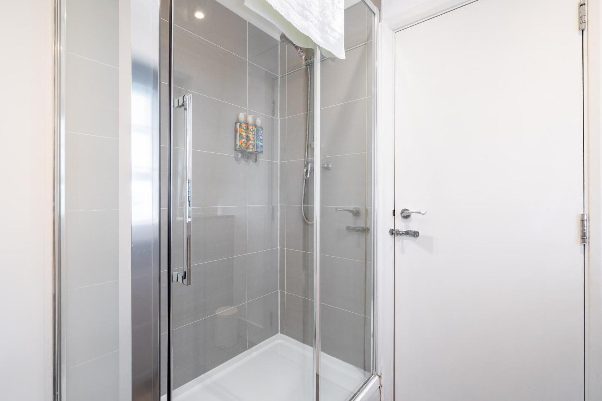 Appartement Kula London - Victoria Extérieur photo